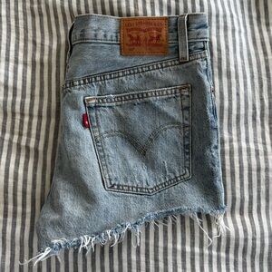 levi’s jean shorts